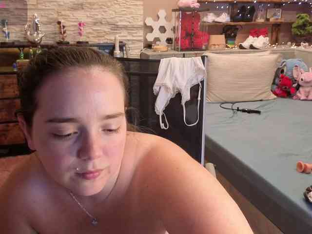 KimberlyCaprice webcam