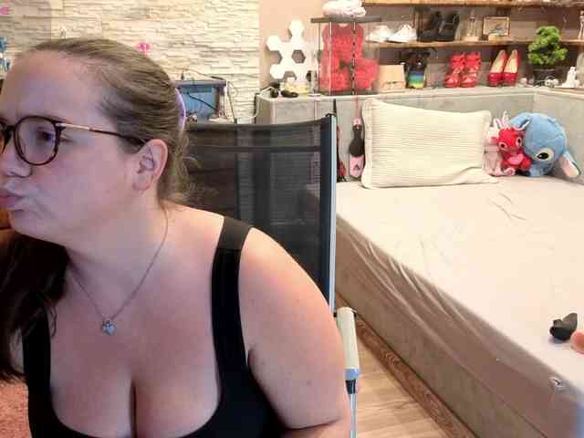 Model: KimberlyCaprice