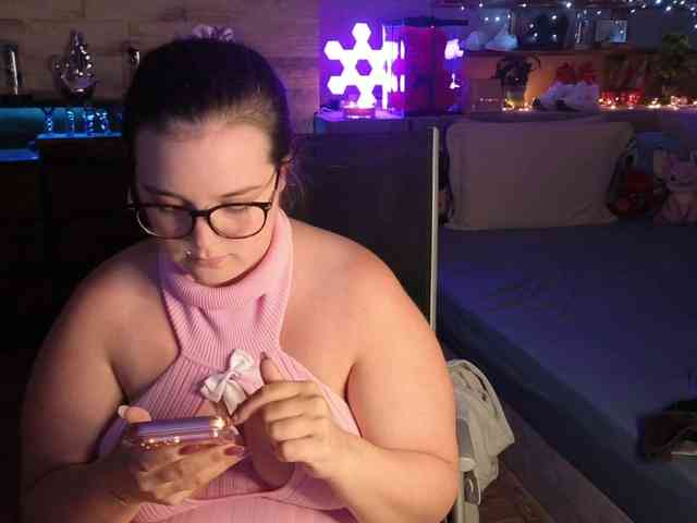 KimberlyCaprice webcam