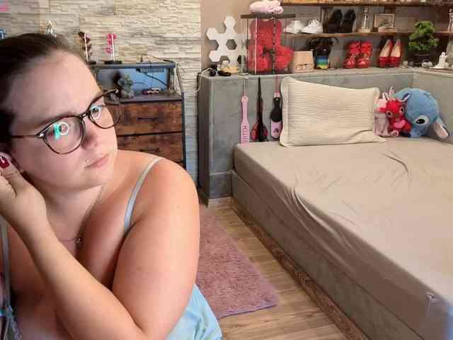 KimberlyCaprice webcam
