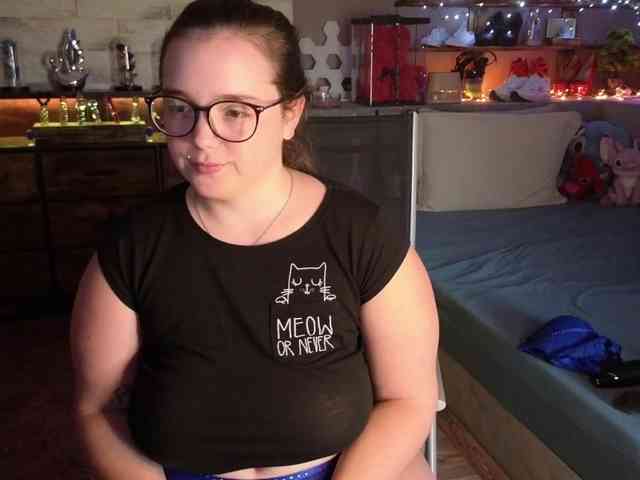 KimberlyCaprice webcam