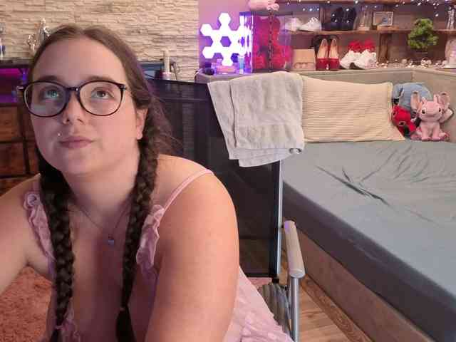 KimberlyCaprice webcam