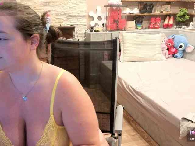 KimberlyCaprice webcam