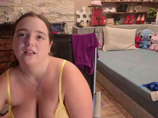 Model: KimberlyCaprice