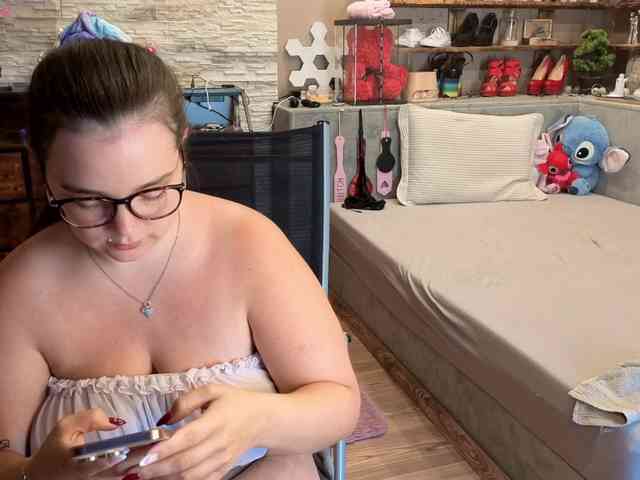 KimberlyCaprice webcam