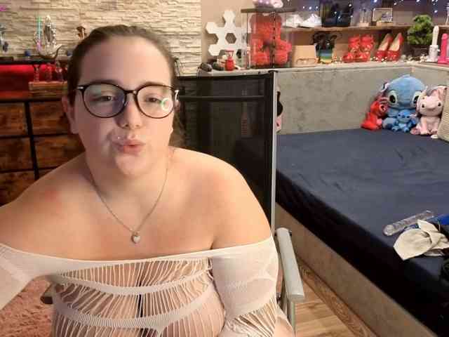 KimberlyCaprice webcam