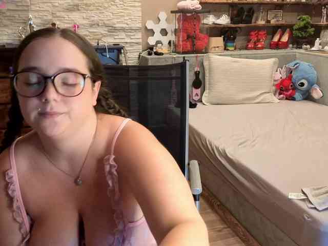 KimberlyCaprice webcam