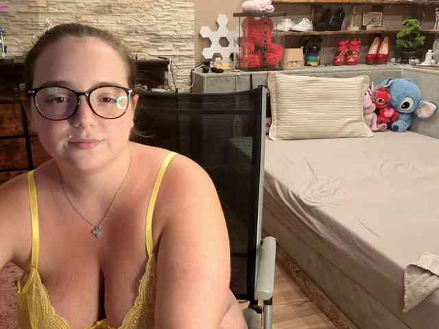 KimberlyCaprice webcam