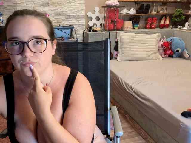 KimberlyCaprice webcam