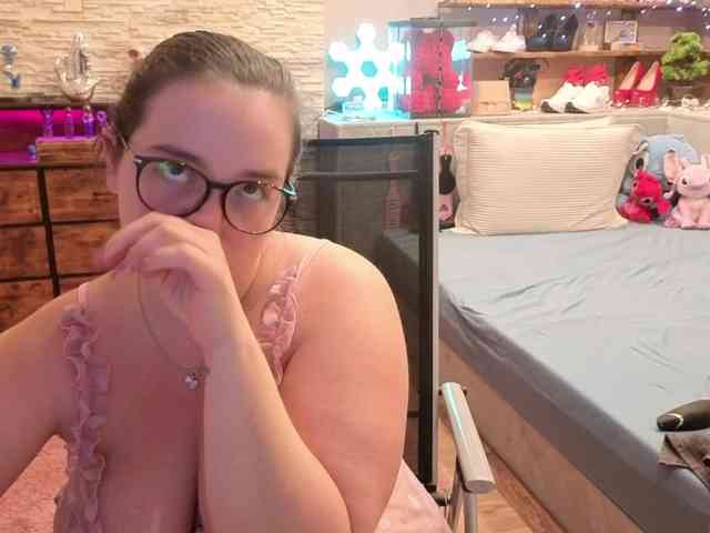 KimberlyCaprice webcam
