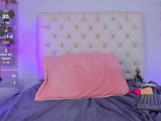 Ariiadna-Fox live cam on BongaCams