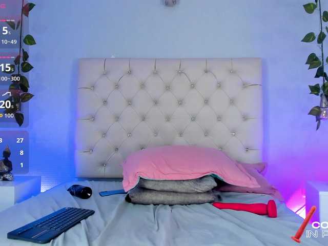 Ariiadna-Fox live cam on BongaCams