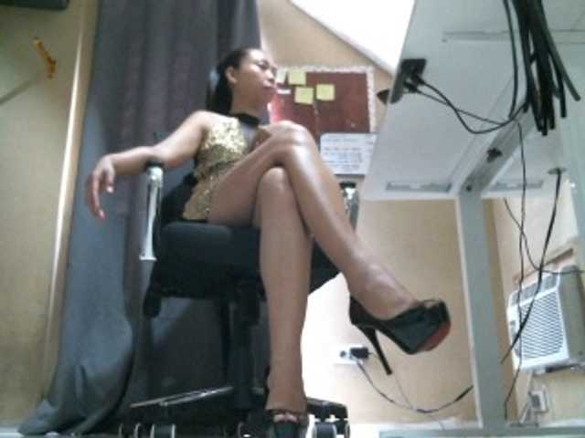 GoddessArax live cam on BongaCams