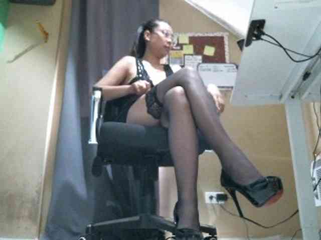 GoddessArax webcam