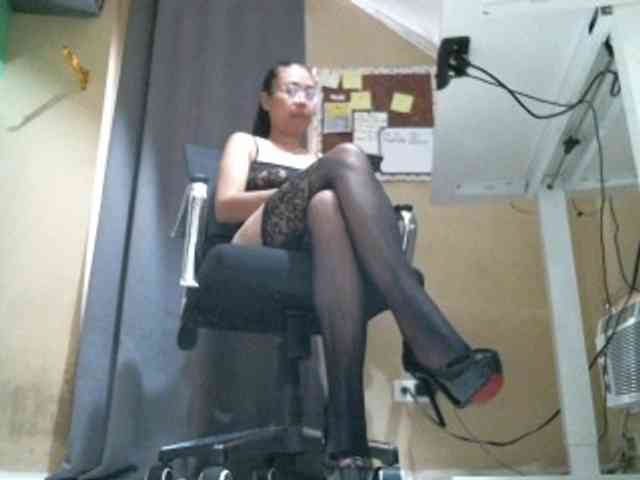GoddessArax webcam