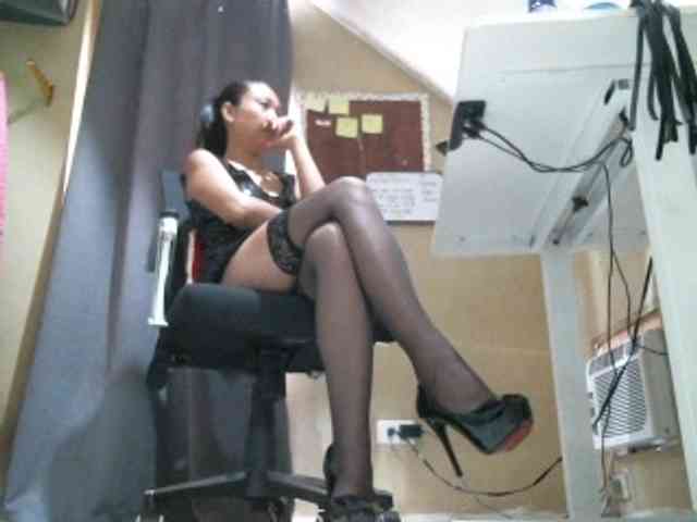 GoddessArax webcam