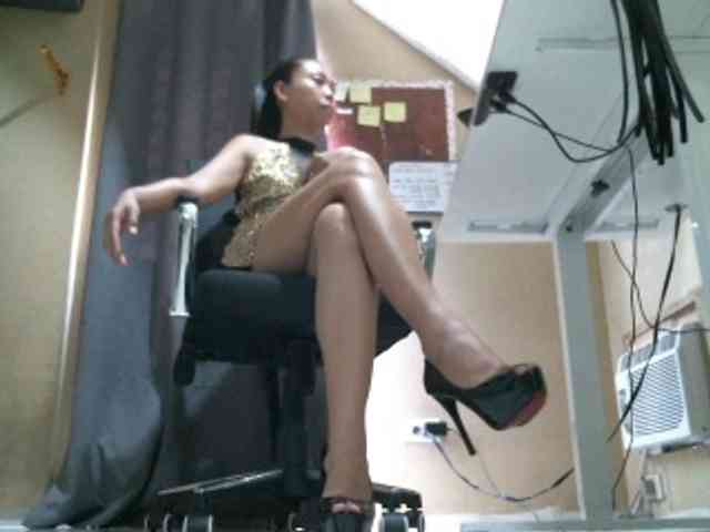 GoddessArax webcam