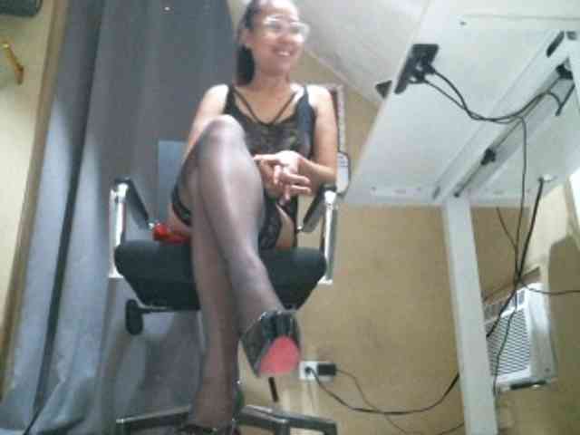 GoddessArax webcam