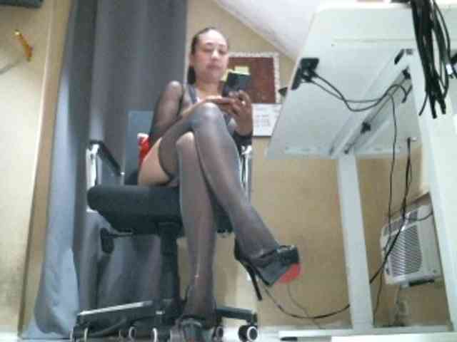 GoddessArax webcam