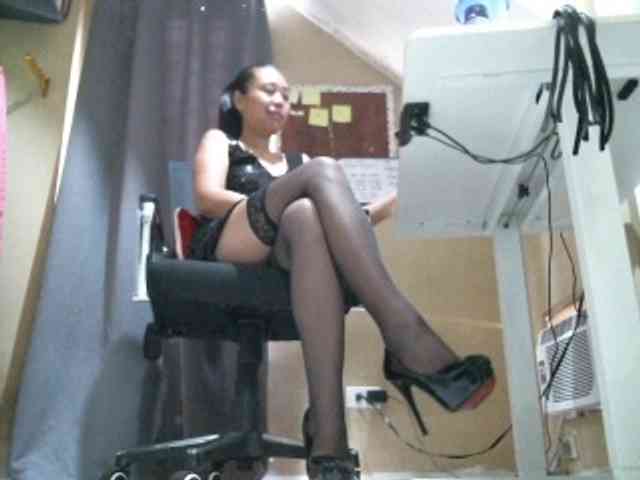 GoddessArax webcam