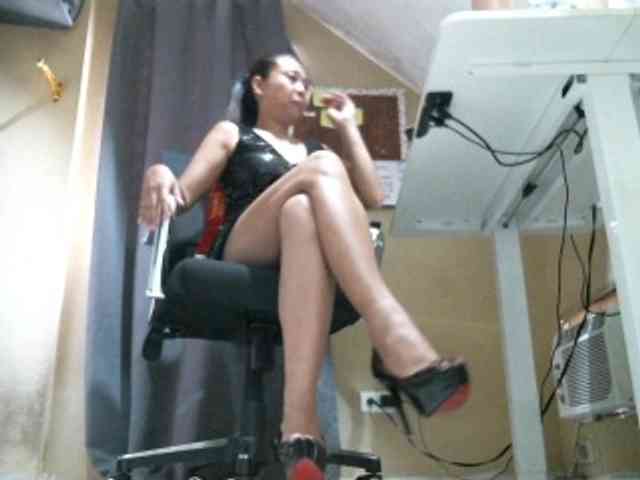 GoddessArax webcam