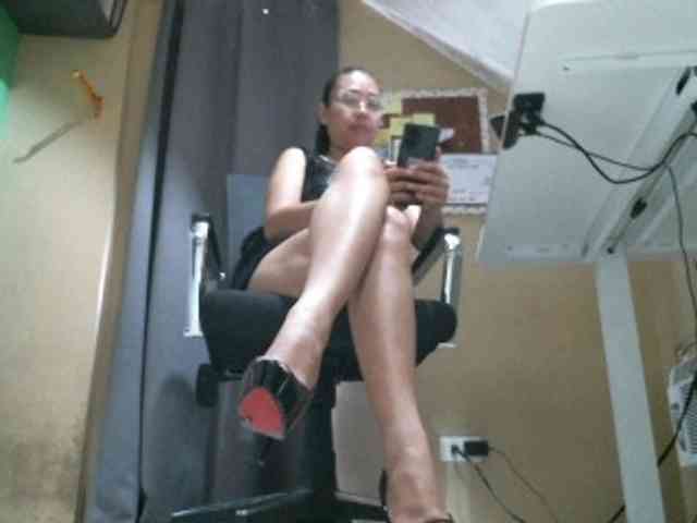 GoddessArax webcam