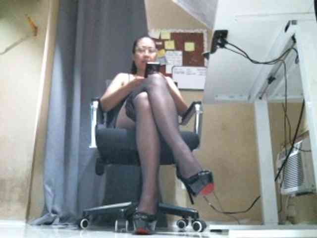 GoddessArax webcam