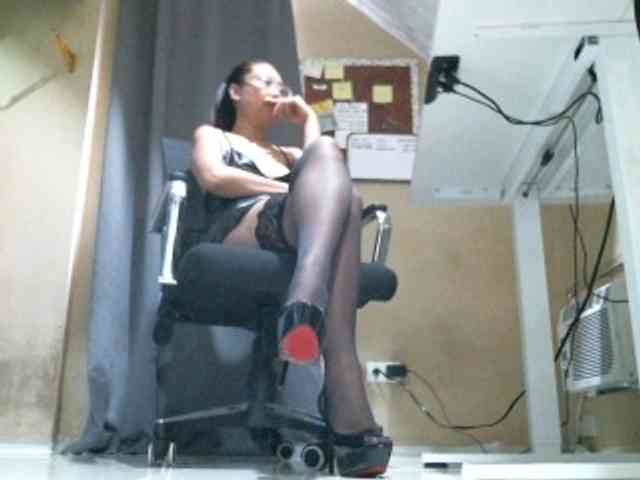 GoddessArax webcam