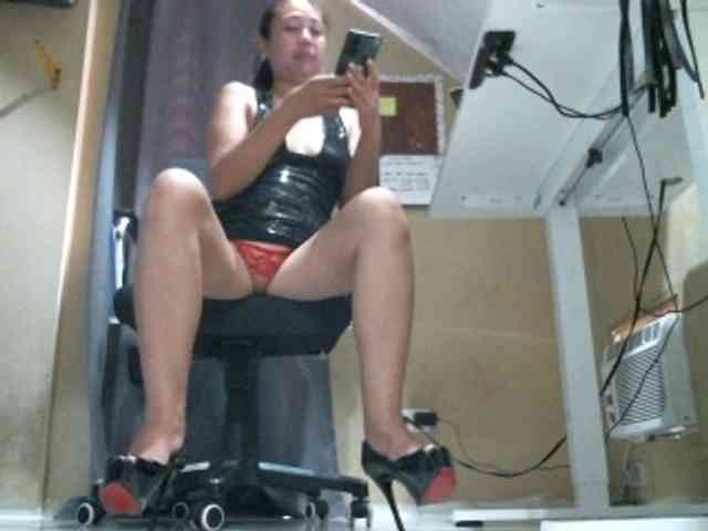 GoddessArax webcam