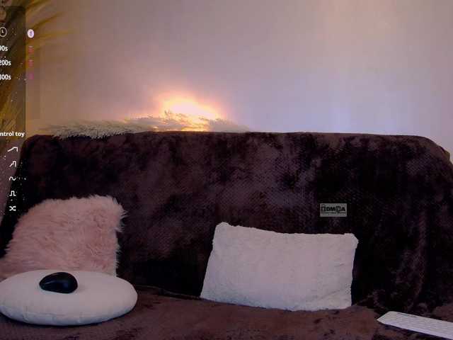 Rina-'s BongaCams show and profile