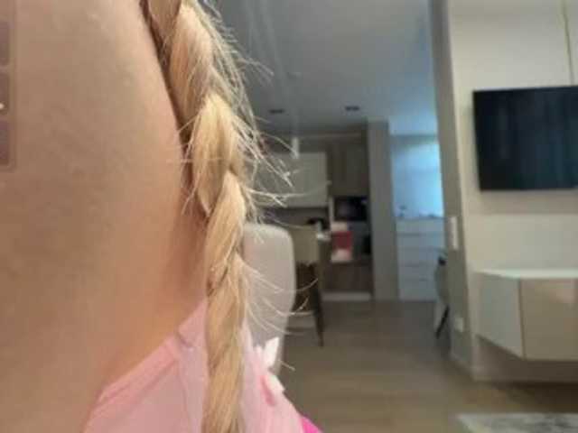 Katyushaa live cam on BongaCams