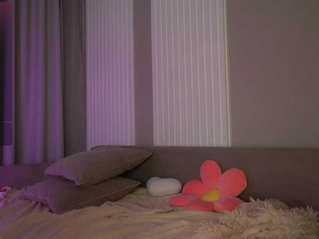  Katyushaa chat room