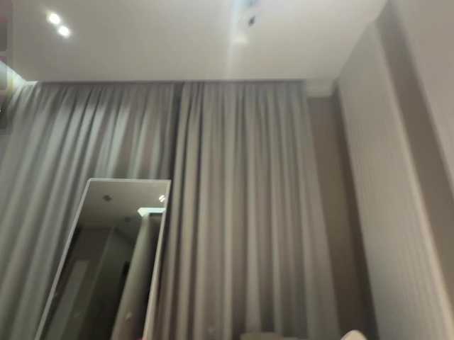 Wetyufi live cam