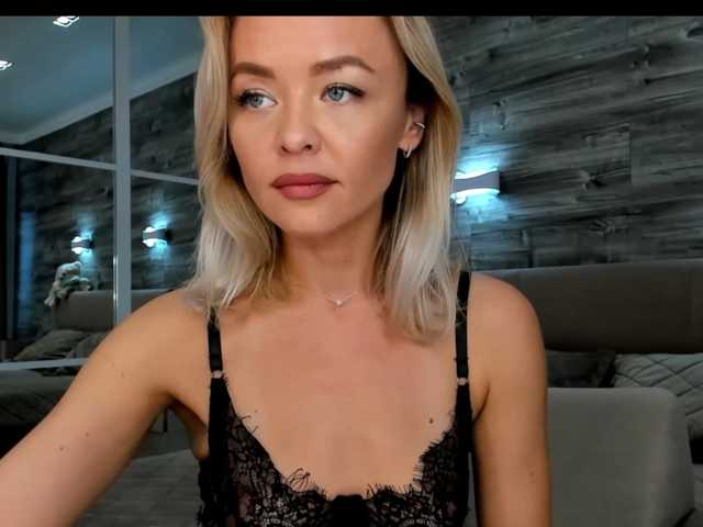 SunshineAlexa live cam on BongaCams