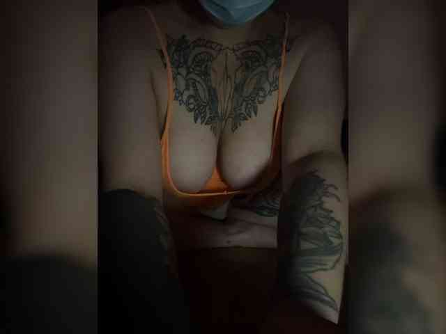 YaJas Live Webcam on BongaCams
