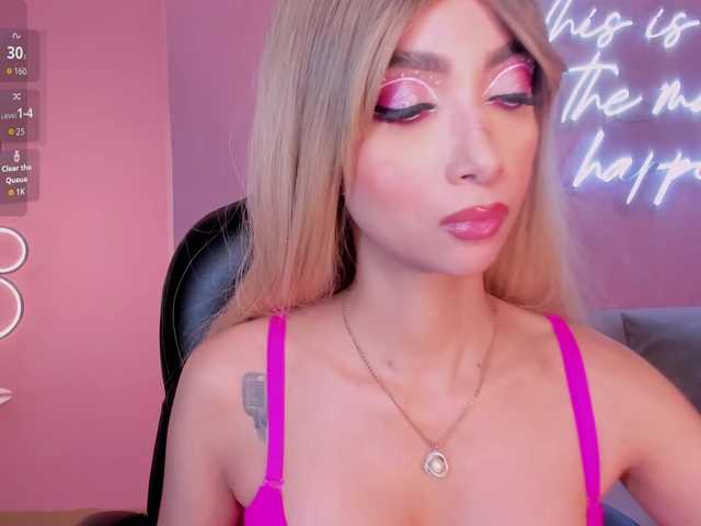 ValeriaVelvet live cam on BongaCams