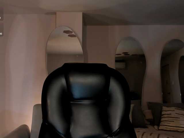 ValeriaVelvet live cam on BongaCams