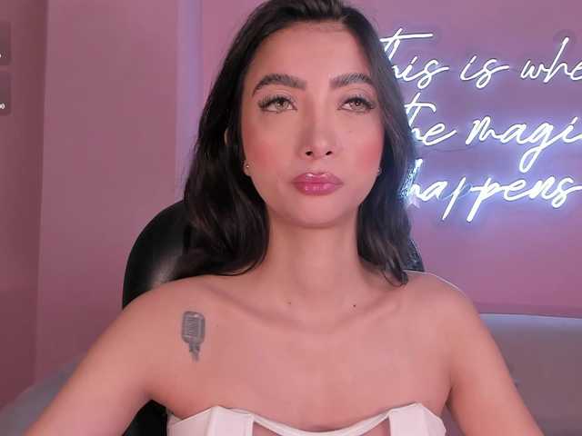 ValeriaVelvet live cam on BongaCams
