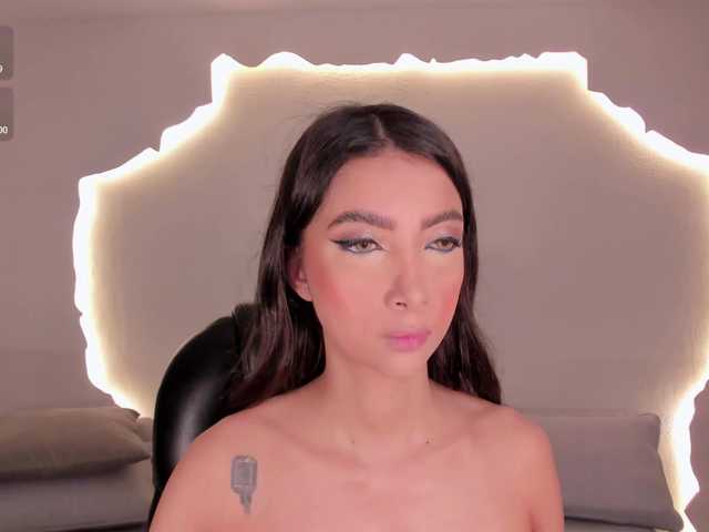 ValeriaVelvet live cam on BongaCams