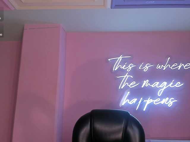 ValeriaVelvet live cam on BongaCams