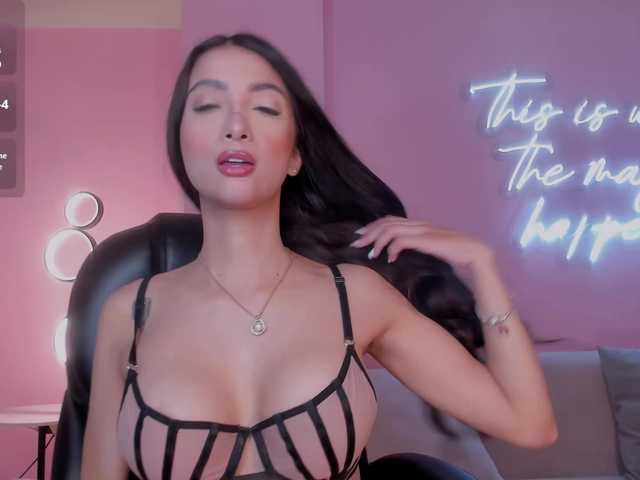 ValeriaVelvet live cam on BongaCams