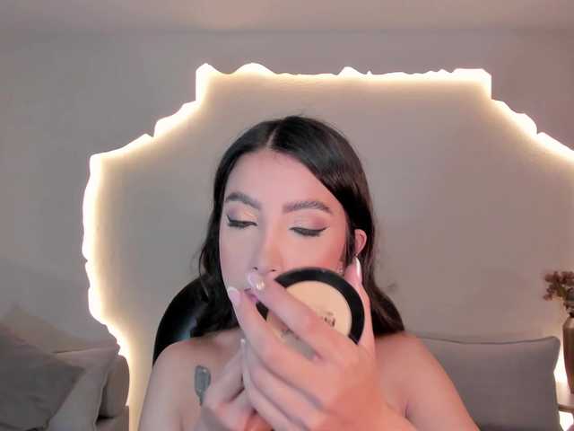 ValeriaVelvet live cam on BongaCams