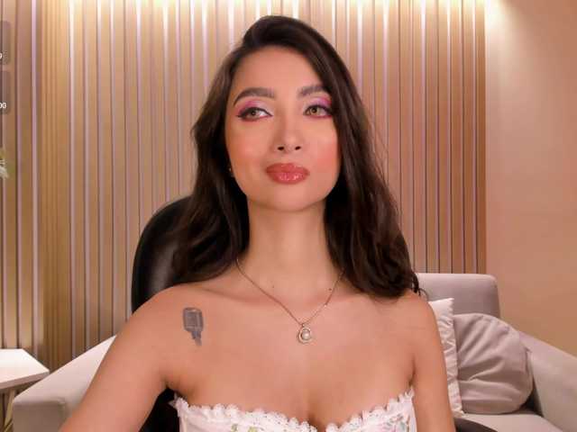ValeriaVelvet live cam on BongaCams