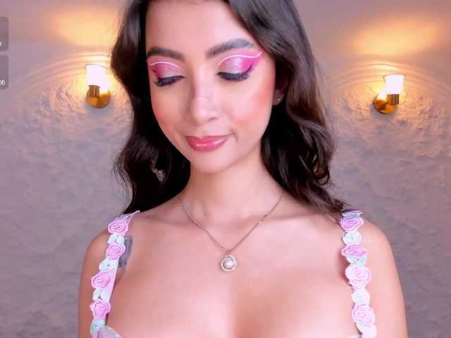 ValeriaVelvet live cam on BongaCams