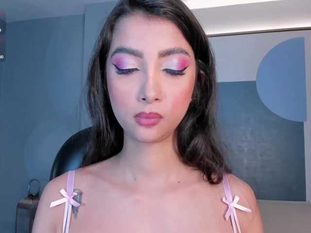 ValeriaVelvet live cam on BongaCams