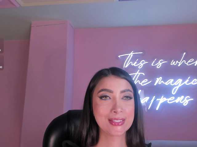 ValeriaVelvet live cam on BongaCams