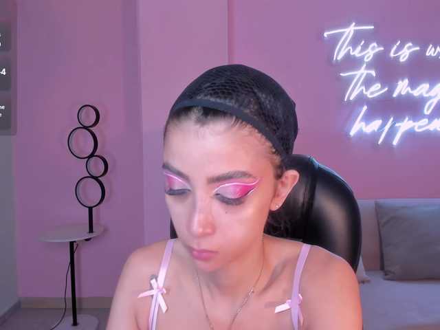 ValeriaVelvet live cam on BongaCams