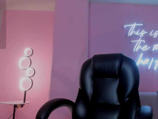 ValeriaVelvet live cam on BongaCams