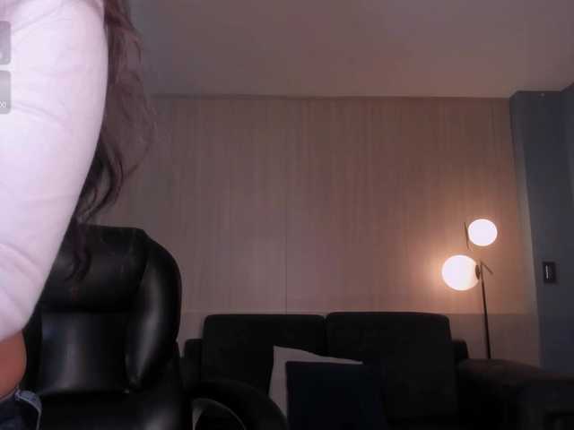 ValeriaVelvet live cam on BongaCams