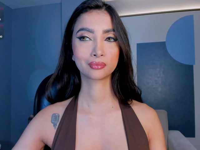 ValeriaVelvet live cam on BongaCams